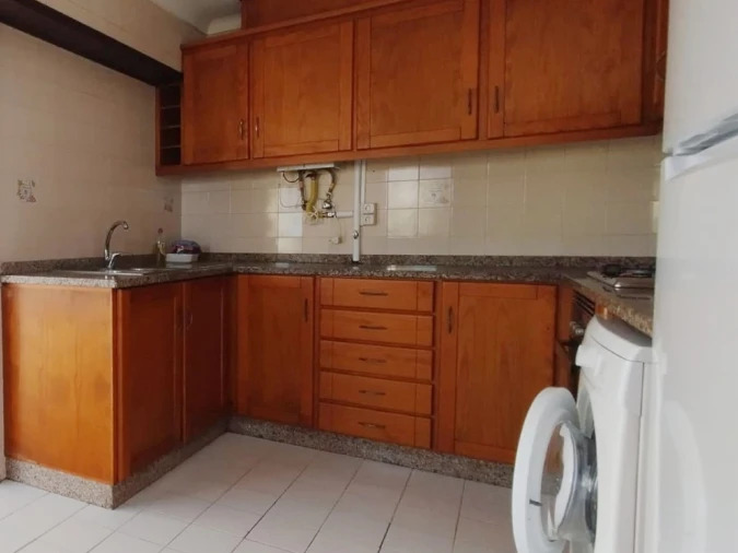 Apartamento T1 para Venda em Vagos e Santo António Foto 2