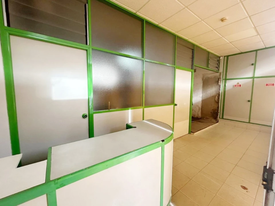 Loja para Venda em Esgueira Foto 3