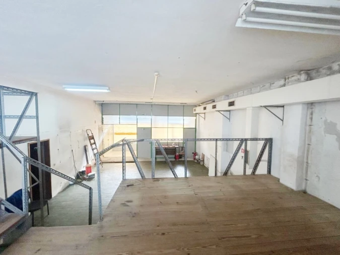 Loja para Venda em Esgueira Foto 12