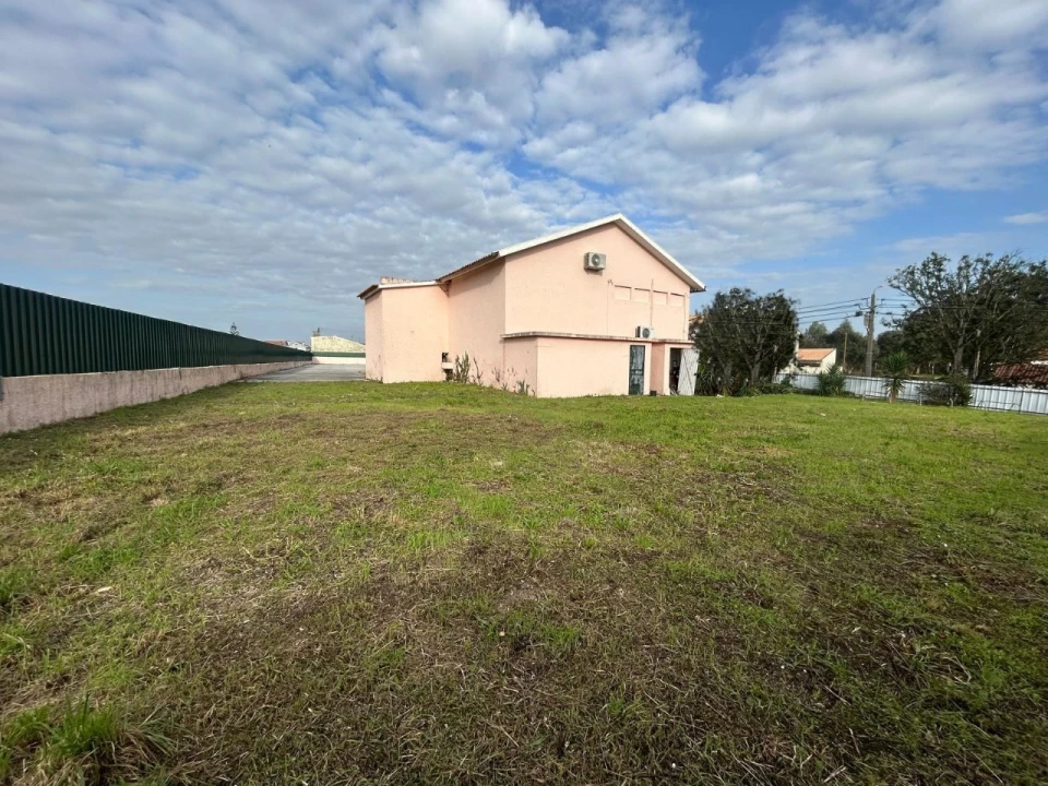 Moradia T1 para Venda em Esgueira Foto 4