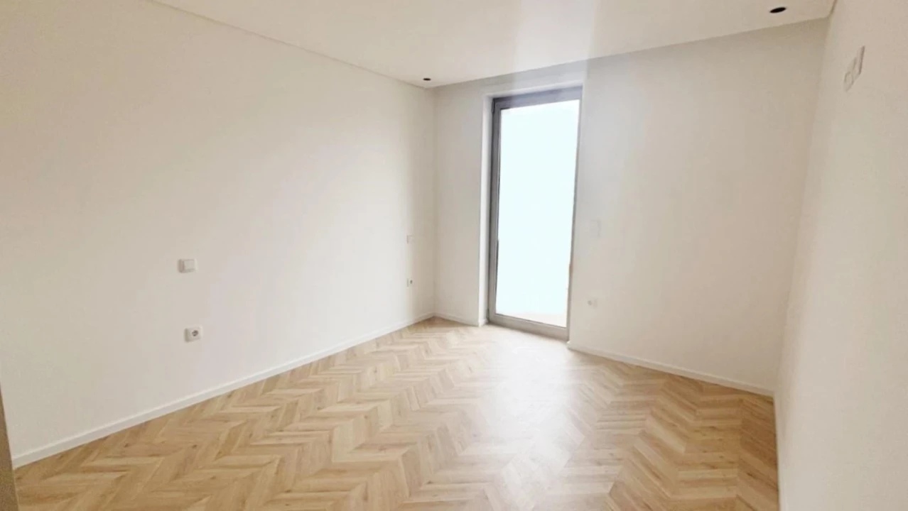 Apartamento T4 para Venda em Gafanha da Nazaré Foto 10