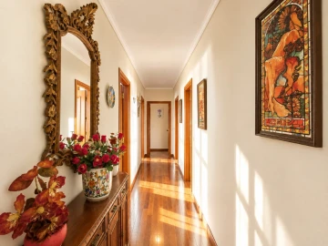 Apartamento T4 para Venda em Glória e Vera Cruz