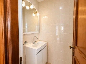 Apartamento T4 para Venda em Glória e Vera Cruz
