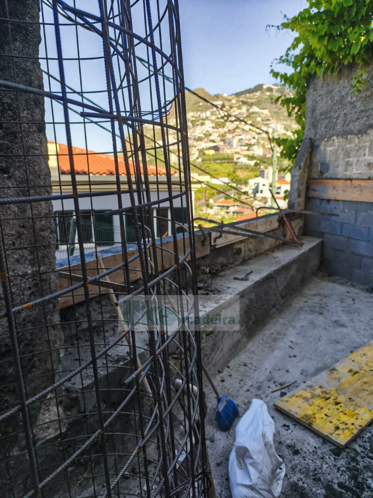 Apartamento T1 para Venda em Camara de Lobos Foto 21