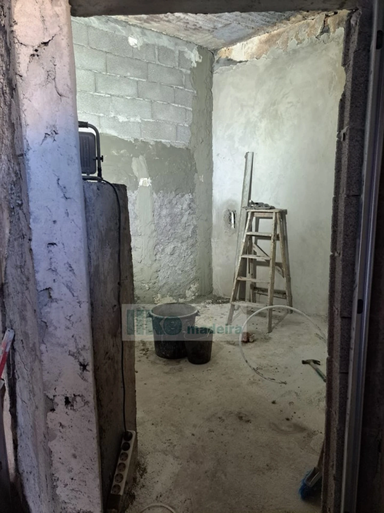Apartamento T1 para Venda em Camara de Lobos Foto 36