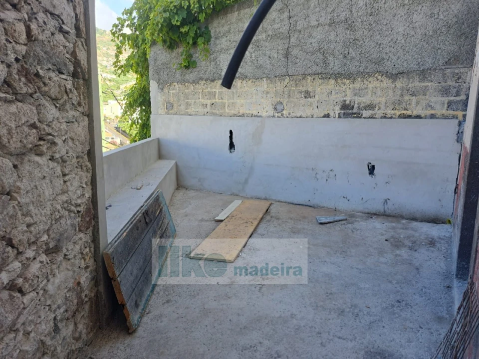 Apartamento T1 para Venda em Camara de Lobos Foto 39