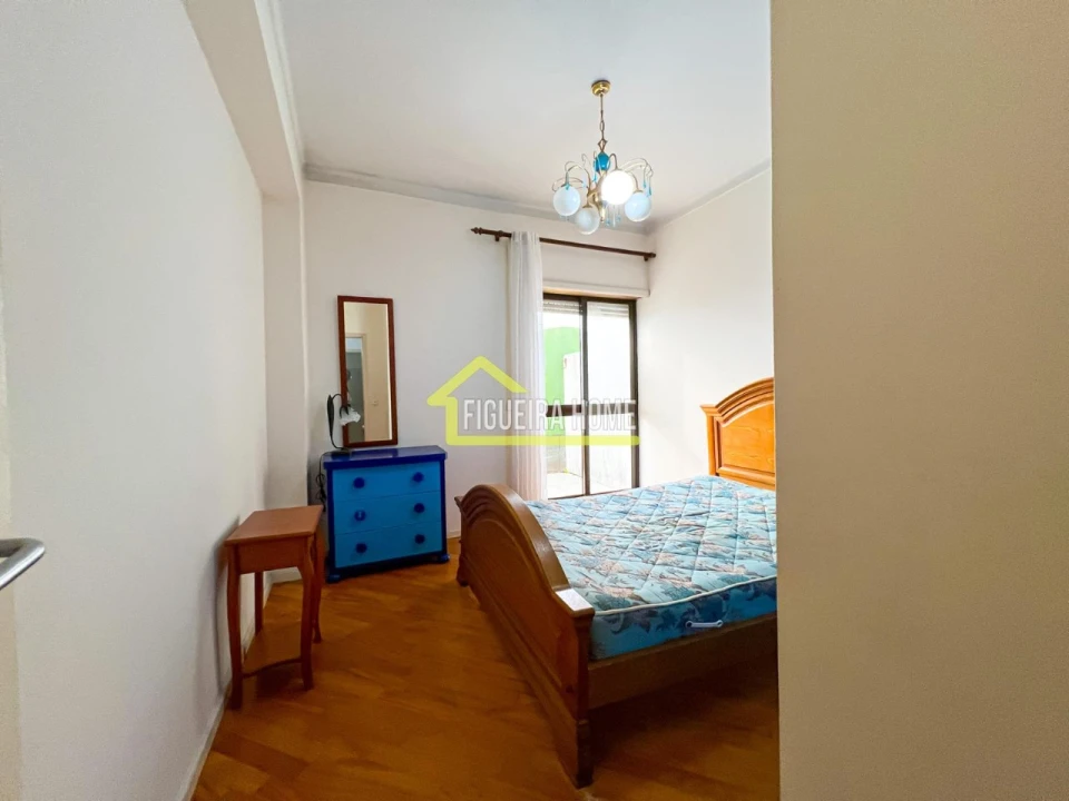 Apartamento T2 para Venda em Tavarede Foto 12