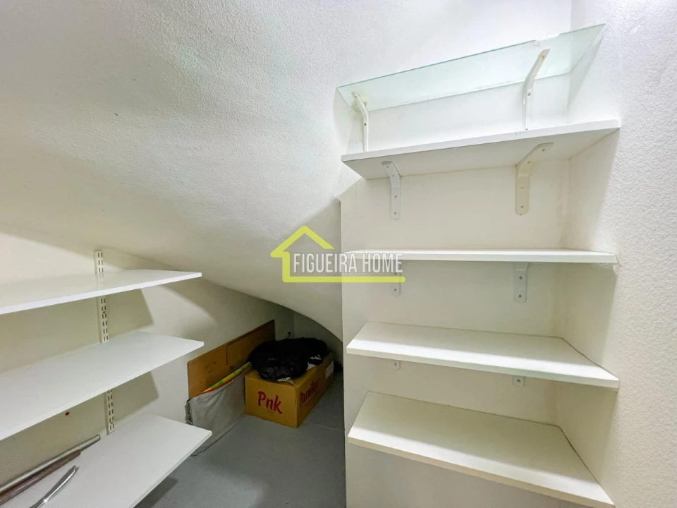 Apartamento T2 para Venda em Tavarede Foto 22