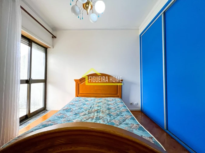 Apartamento T2 para Venda em Tavarede Foto 14