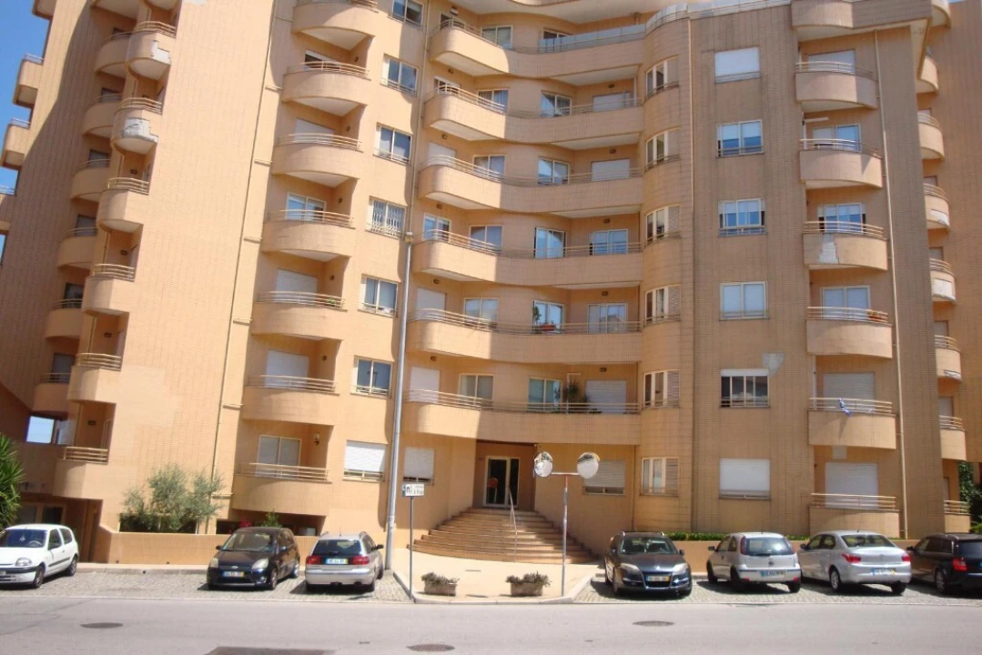 Apartamento T2 para Venda em Rio Tinto Foto 1