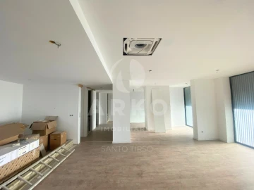 Apartamento T4 para Venda em Rebordões