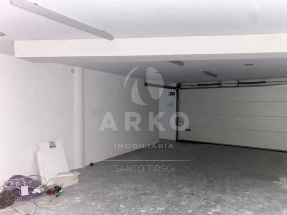 Apartamento T4 para Venda em Rebordões Foto 23