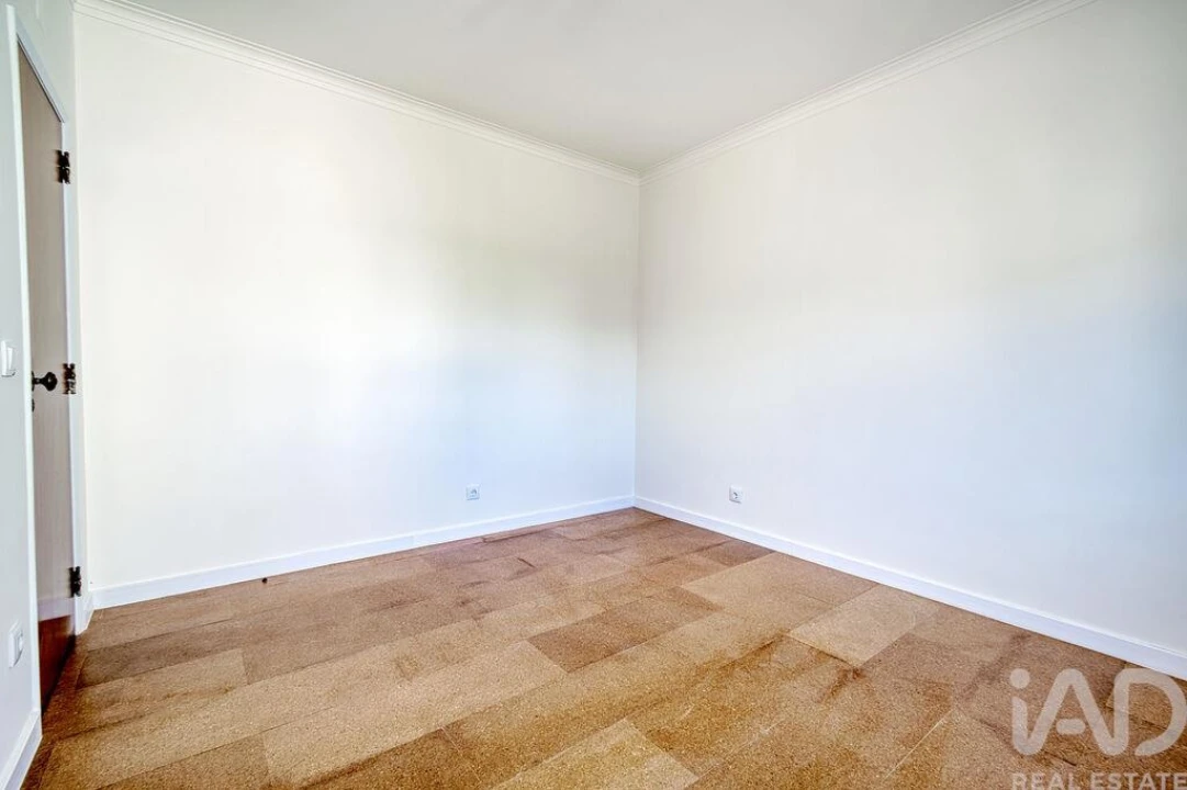 Moradia T3 para Venda em Vale de Santarem Foto 10