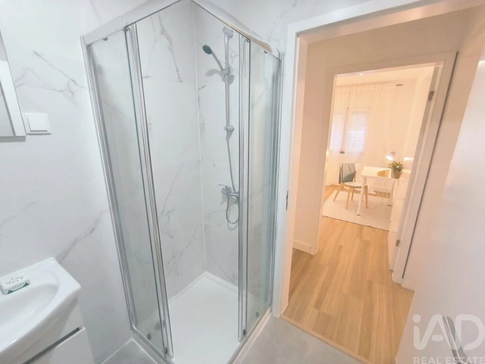 Apartamento T2 para Venda em Olivais Foto 23