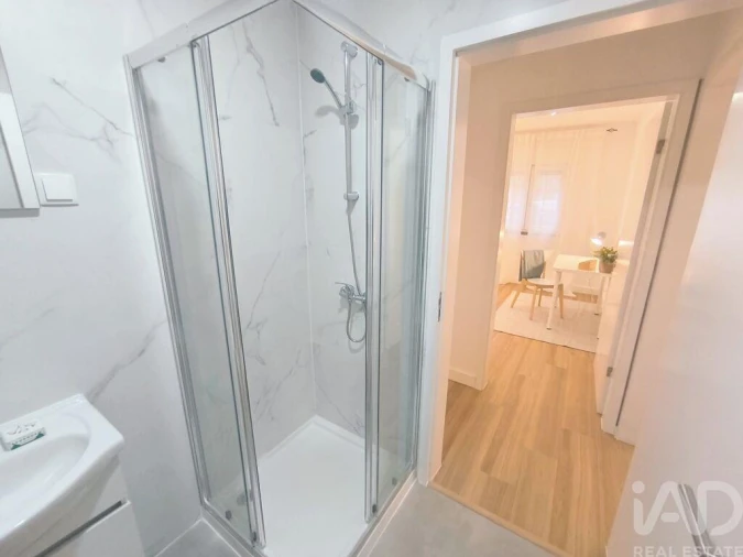 Apartamento T2 para Venda em Olivais Foto 23