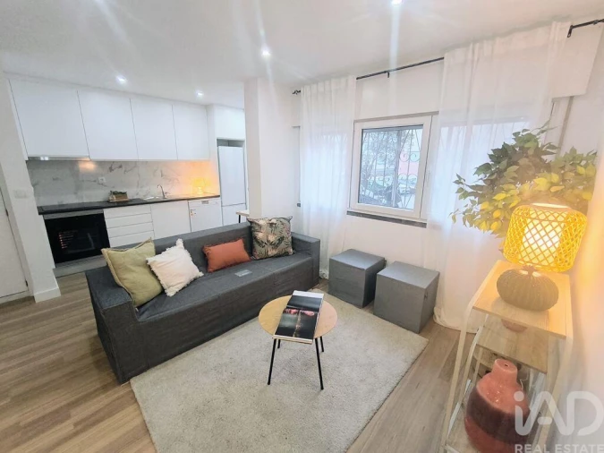 Apartamento T2 para Venda em Olivais Foto 7