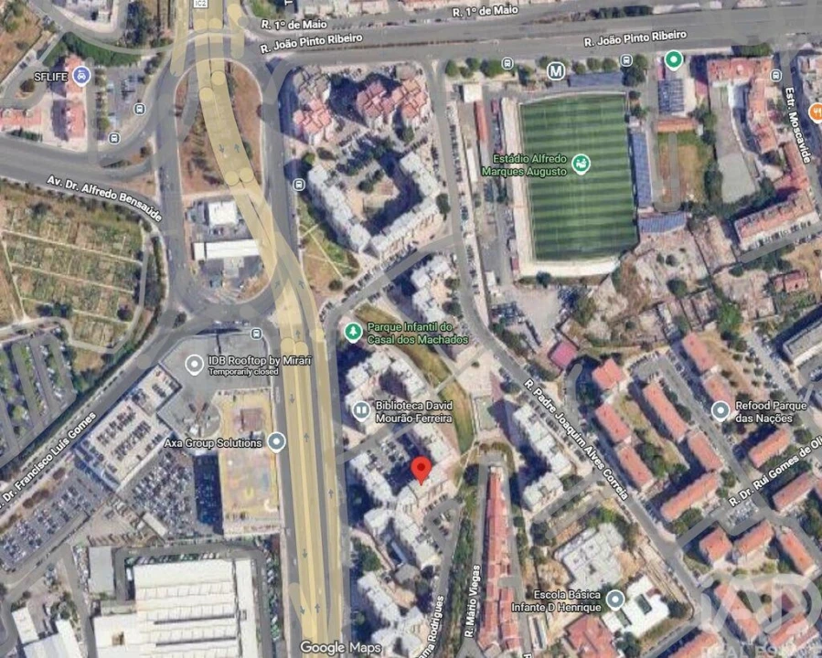 Apartamento T2 para Venda em Olivais Foto 27