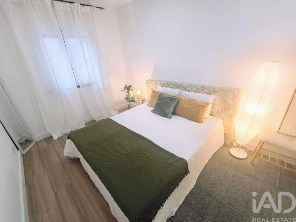 Apartamento T2 para Venda em Olivais Foto 11