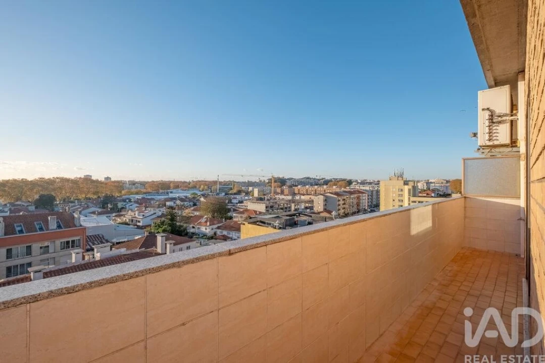 Apartamento T4 para Venda em São Mamede de Infesta e Senhora da Hora Foto 1