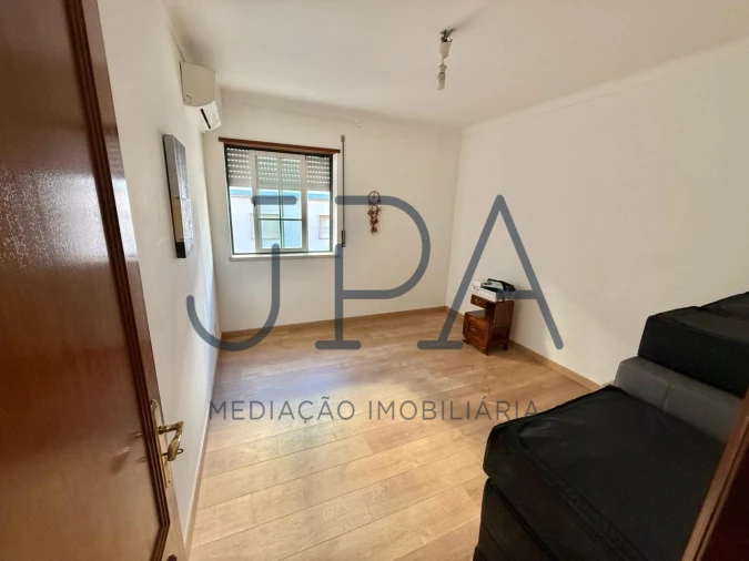 Apartamento T2 para Venda em Vila Real de Santo Antonio Foto 11