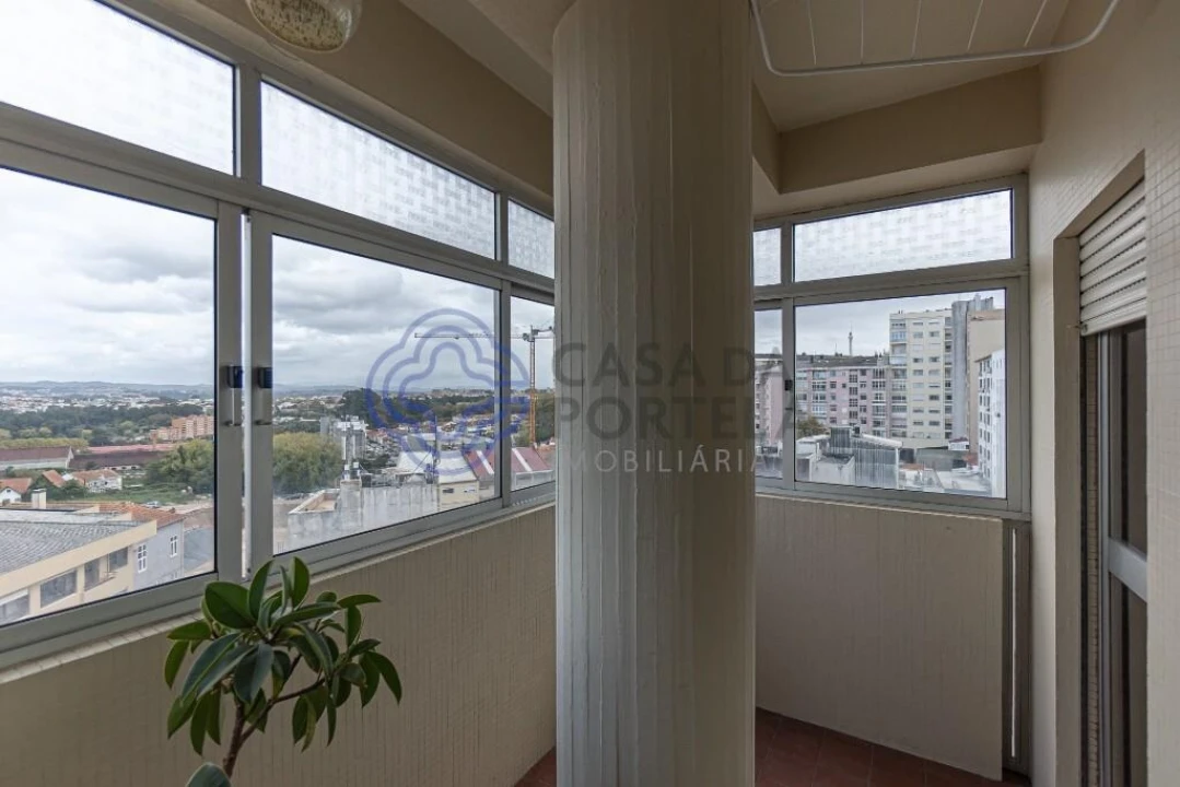 Apartamento T2 para Venda em Mafamude e Vilar do Paraíso Foto 18