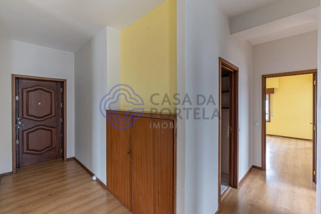 Apartamento T2 para Venda em Mafamude e Vilar do Paraíso Foto 9