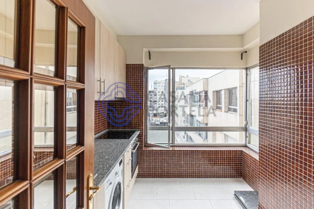 Apartamento T2 para Venda em Mafamude e Vilar do Paraíso Foto 5
