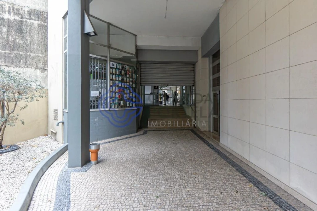 Apartamento T2 para Venda em Mafamude e Vilar do Paraíso Foto 26