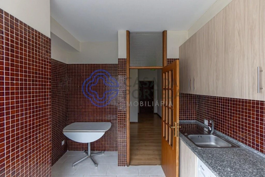 Apartamento T2 para Venda em Mafamude e Vilar do Paraíso Foto 8