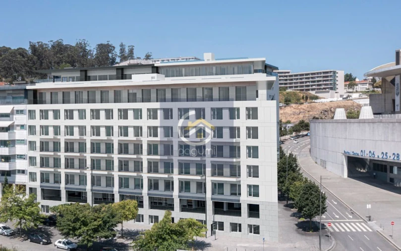 Apartamento T3 para Venda em Campanhã Foto 12