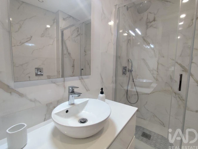 Apartamento T2 para Venda em Nazare Foto 10