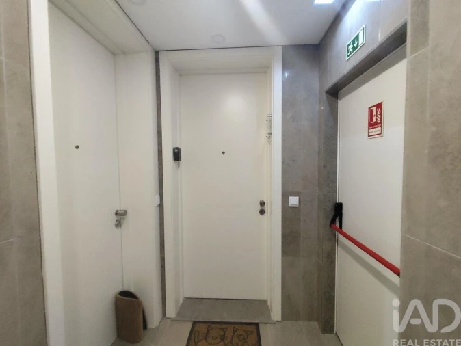 Apartamento T2 para Venda em Nazare Foto 32