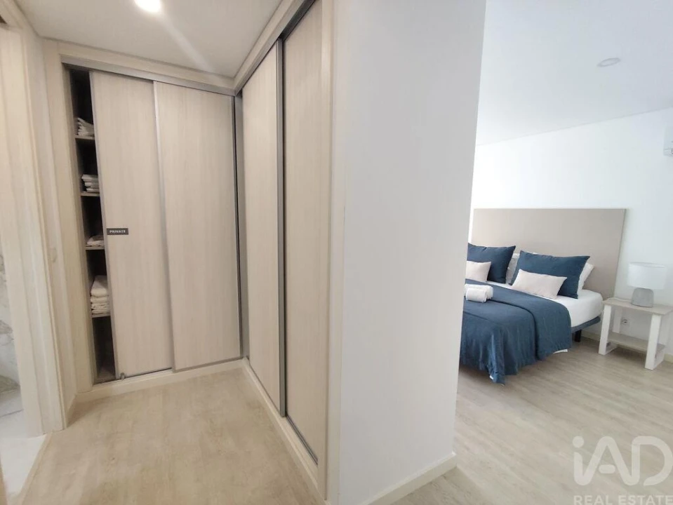 Apartamento T2 para Venda em Nazare Foto 8