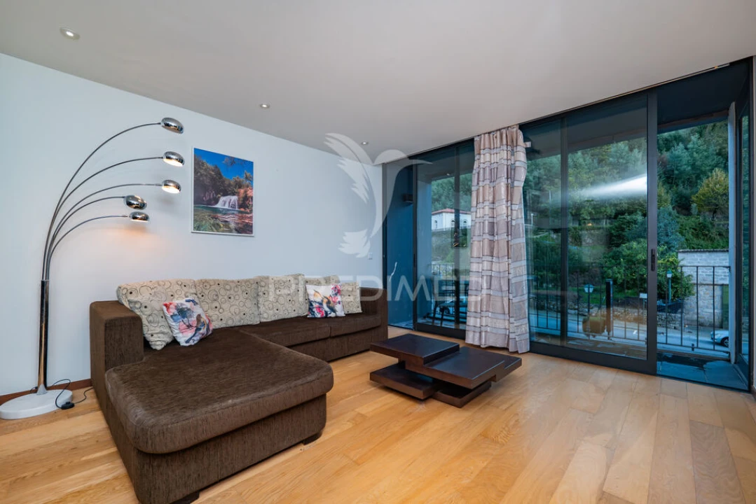 Apartamento T2 para Venda em Campo do Geres Foto 8