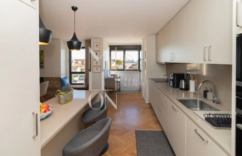 Apartamento T3 para Venda em Aldoar, Foz do Douro e Nevogilde Foto 9