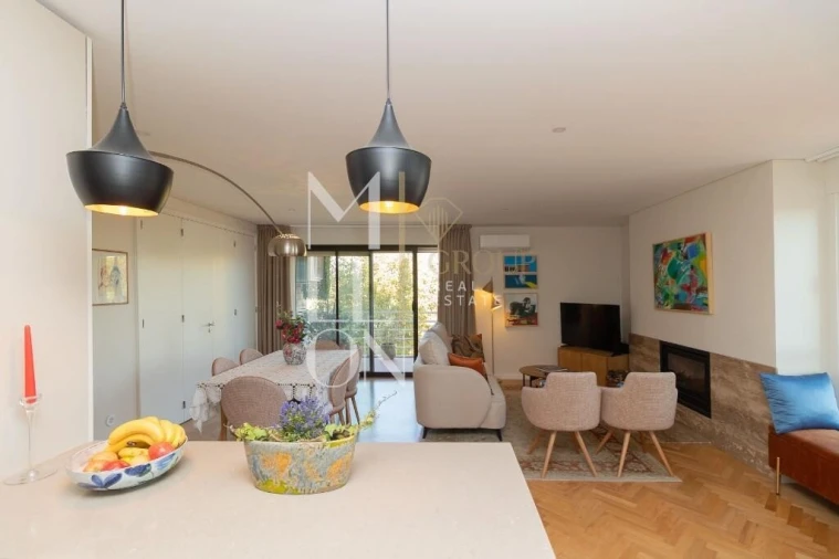 Apartamento T3 para Venda em Aldoar, Foz do Douro e Nevogilde Foto 3