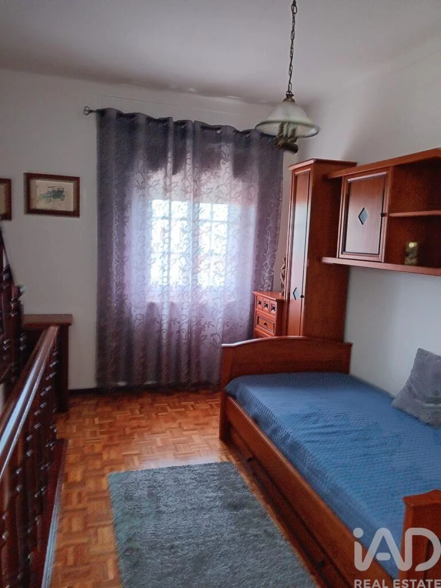 Moradia T3 para Arrendamento em Nazare Foto 11