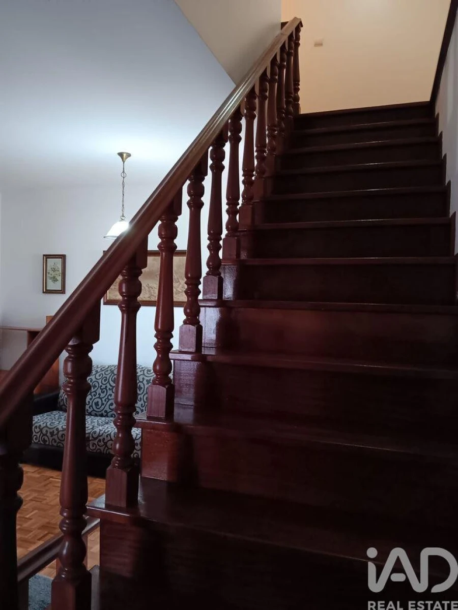 Moradia T3 para Arrendamento em Nazare Foto 16