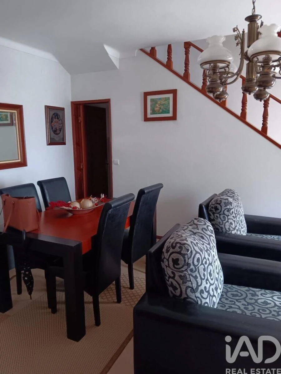 Moradia T3 para Arrendamento em Nazare Foto 7