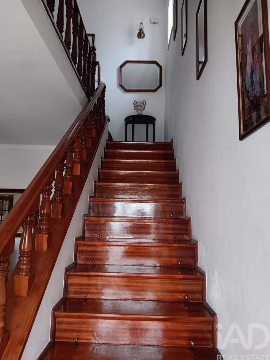 Moradia T3 para Arrendamento em Nazare Foto 10