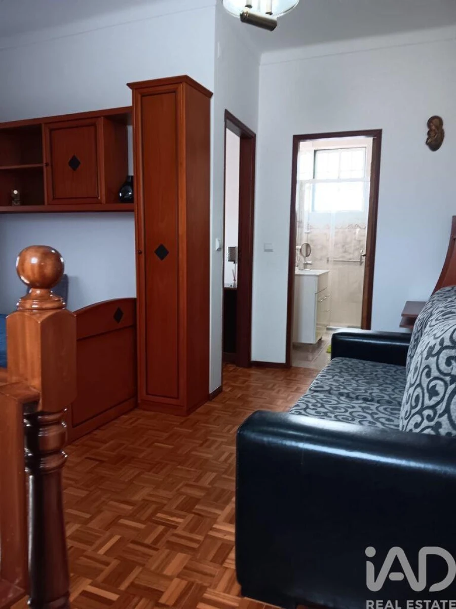 Moradia T3 para Arrendamento em Nazare Foto 12