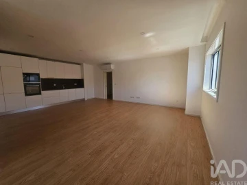 Apartamento T3 para Venda em Oliveira do Douro