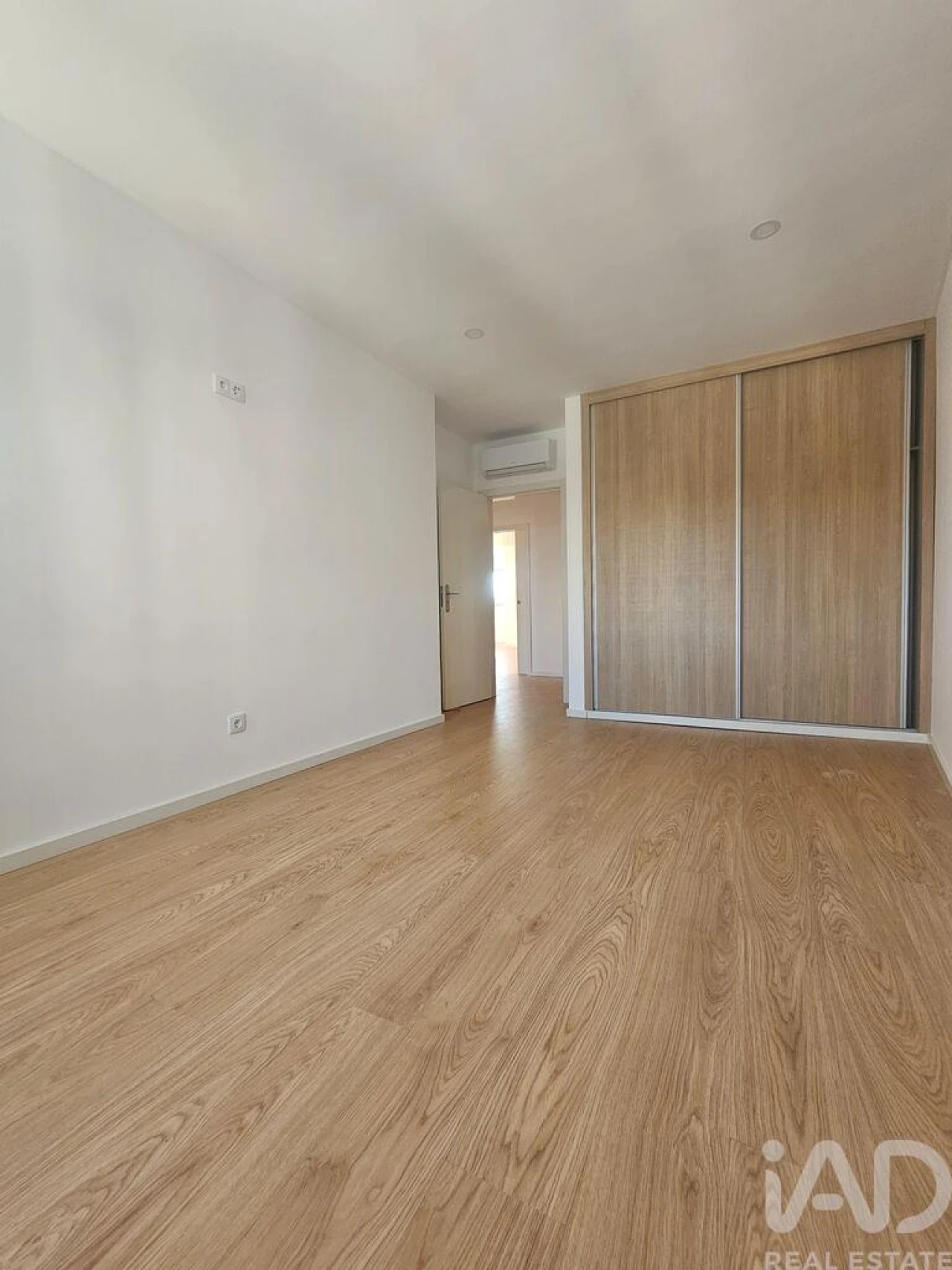 Apartamento T3 para Venda em Oliveira do Douro Foto 10