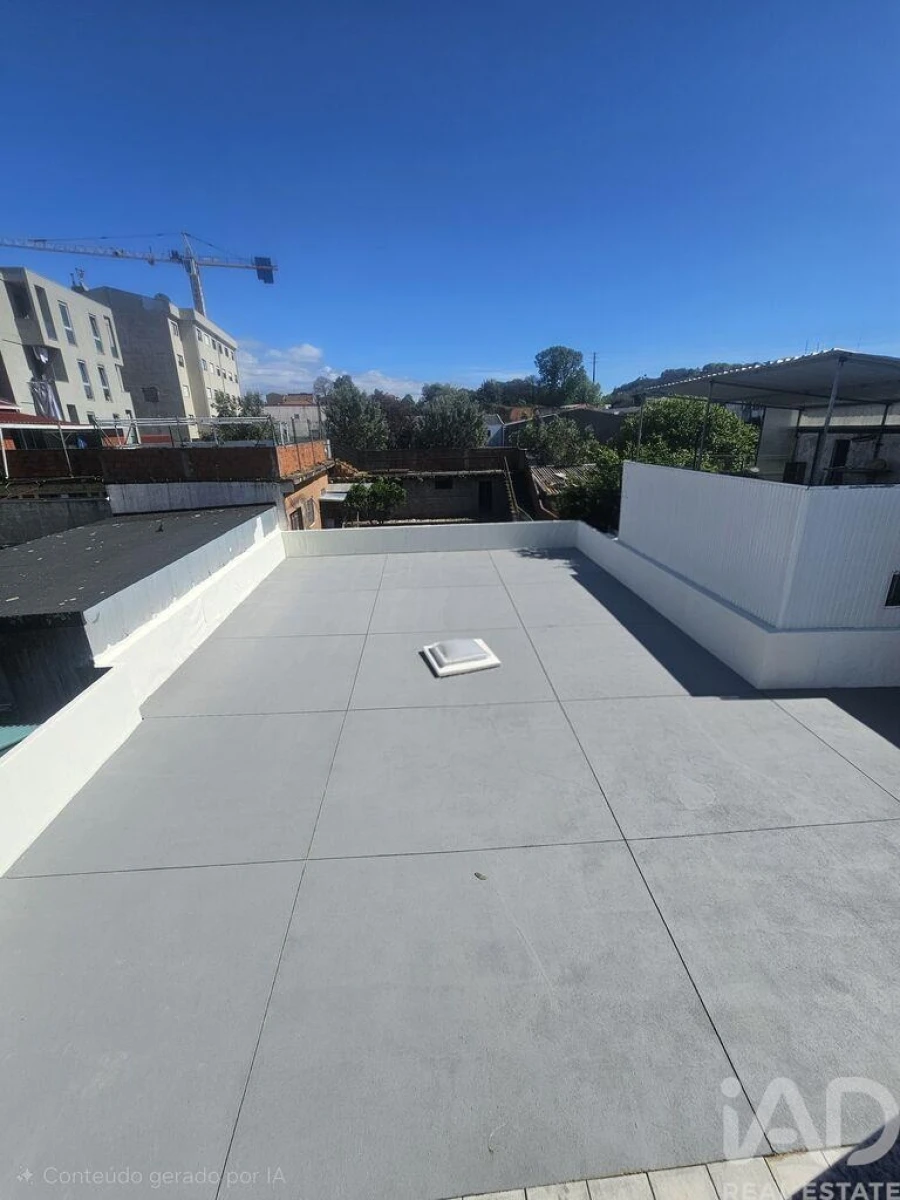 Apartamento T3 para Venda em Oliveira do Douro Foto 28