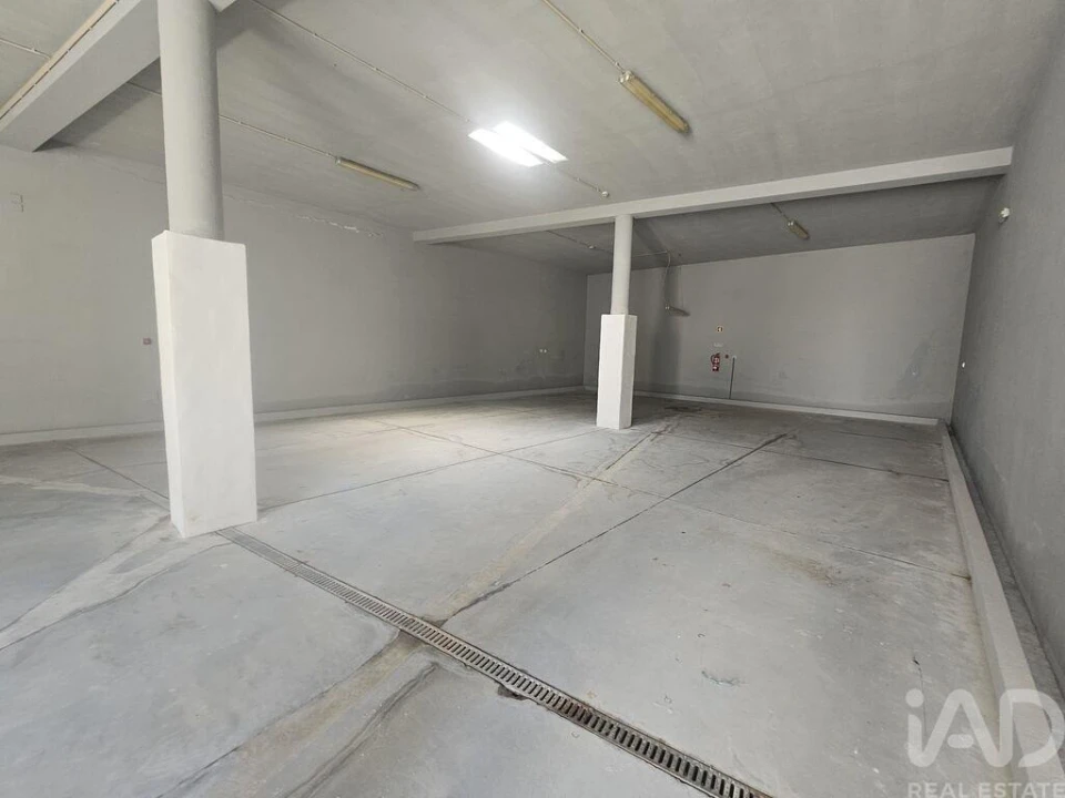 Apartamento T3 para Venda em Oliveira do Douro Foto 29