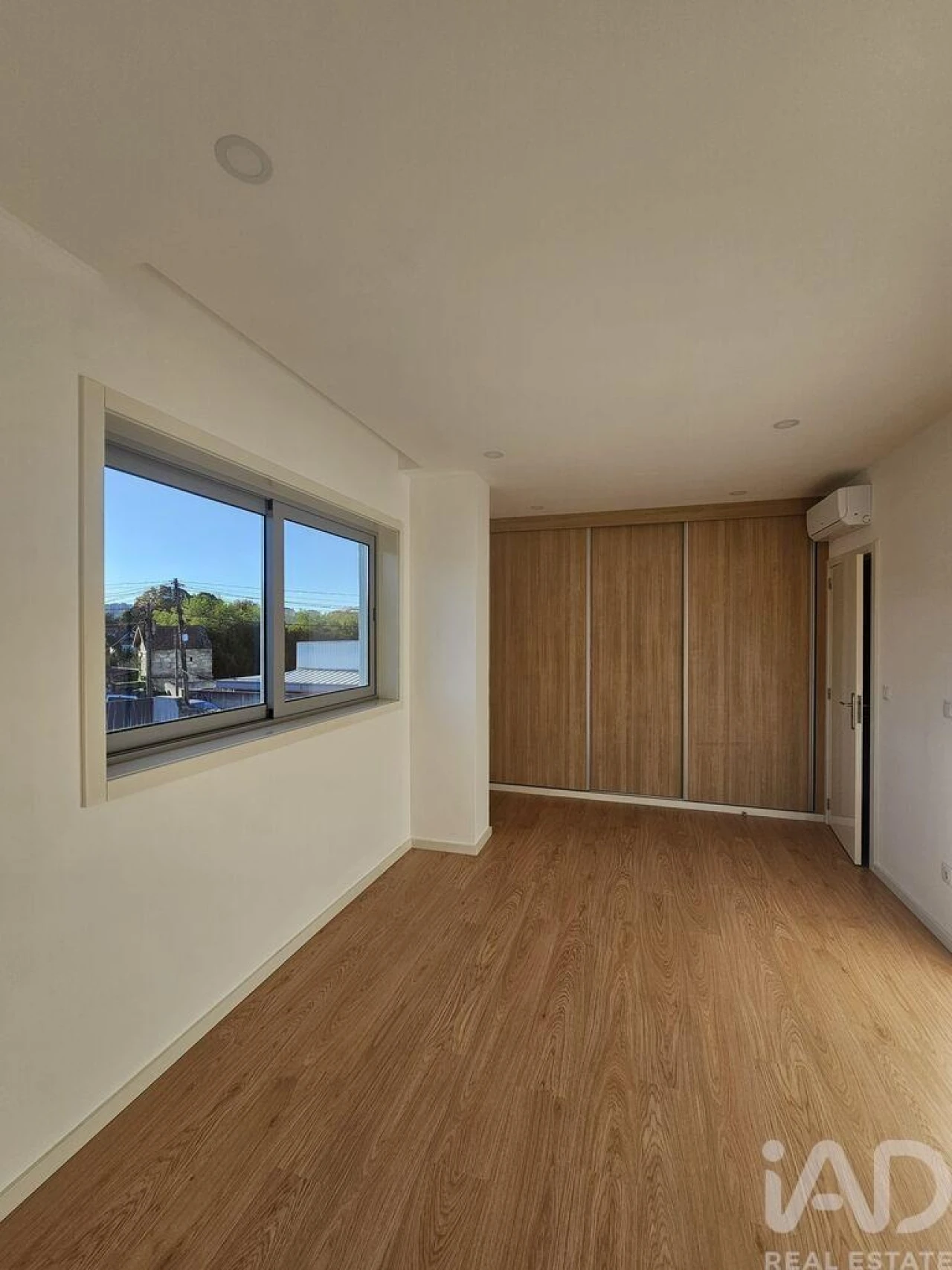 Apartamento T3 para Venda em Oliveira do Douro Foto 15