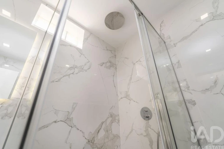 Moradia T3 para Venda em Quarteira Foto 16