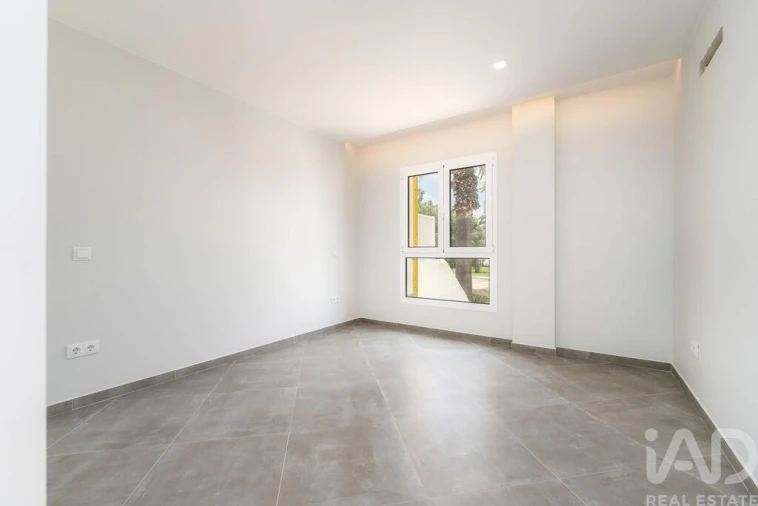 Moradia T3 para Venda em Quarteira Foto 22