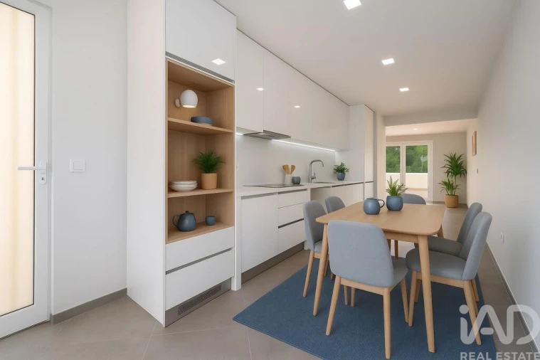 Moradia T3 para Venda em Quarteira Foto 3