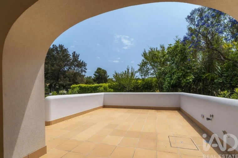 Moradia T3 para Venda em Quarteira Foto 13